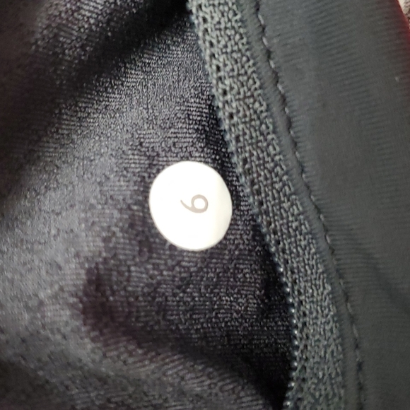 Lululemon Run Energy Skirt size 6 hot pink - Picture 4 of 6